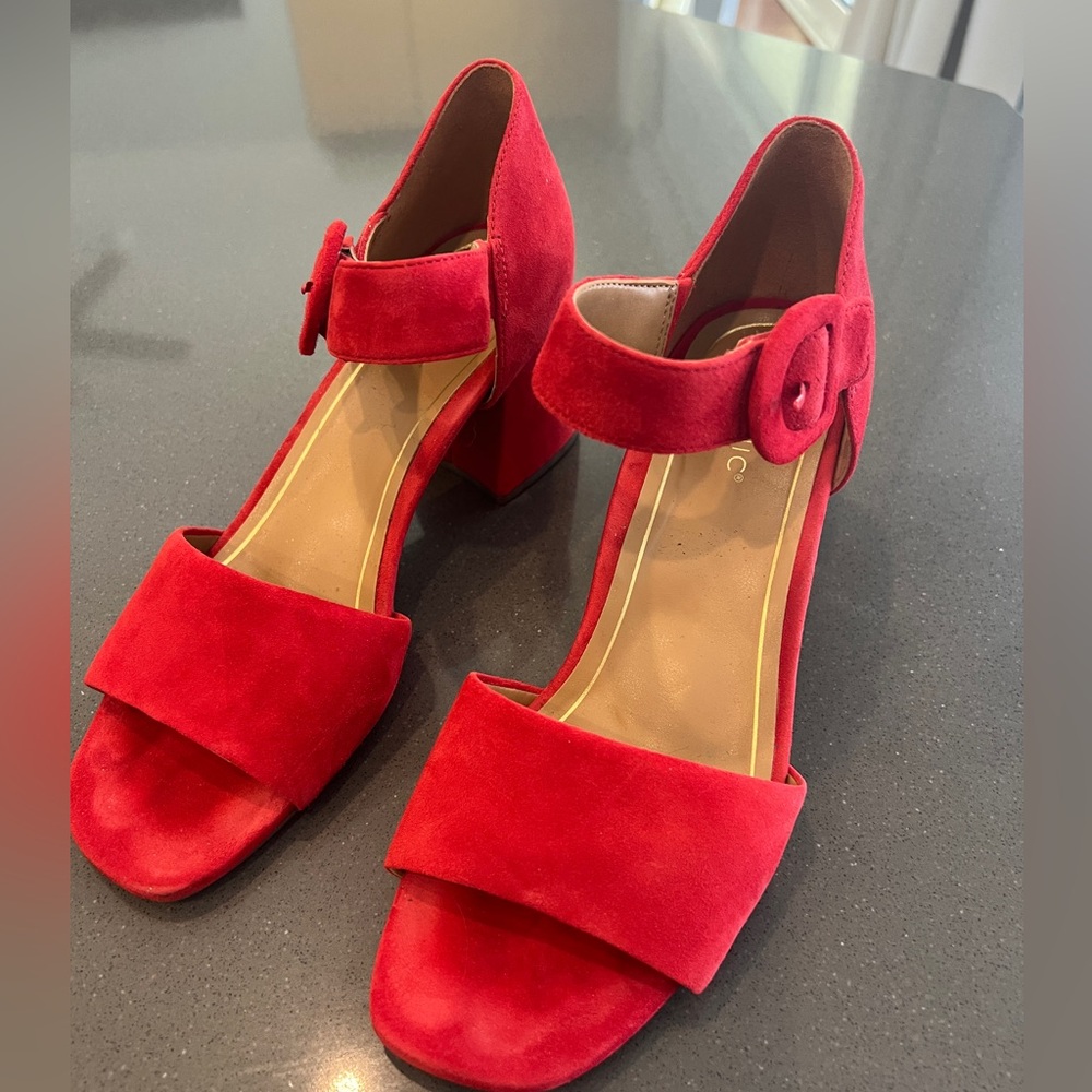 Red Suede, VIONIC  Block Heel Sandals… size 10. Stylish and very comfortable!